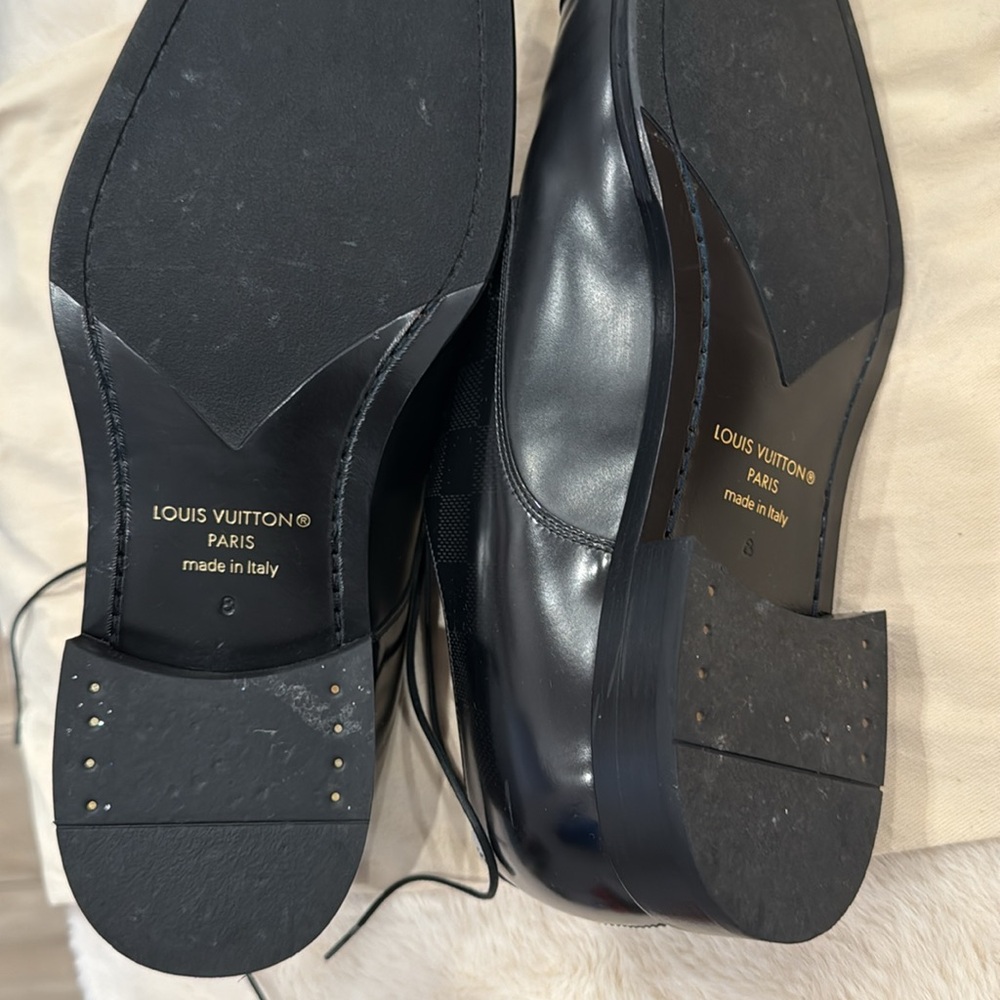 Louis Vuitton Shoes & Belt - Picture 6 of 10